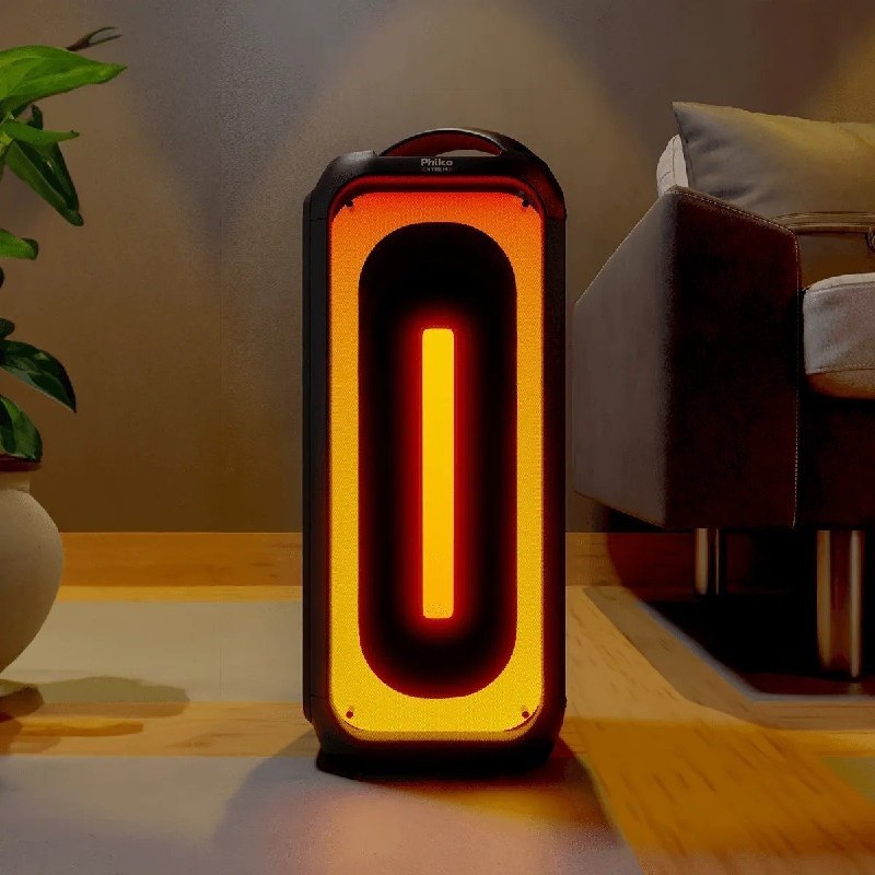 Caixa de som Philco PCX6700 com design compacto, cor preta e vermelha, botões de controle na parte superior e display digital iluminado