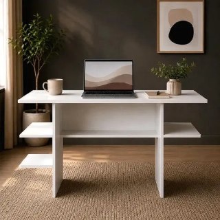 Mesa para computador com nichos moderno na cor branca, com tampo amplo e dois nichos laterais para organização de objetos