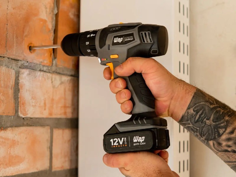 Parafusadeira e Furadeira com Impacto WAP BPFI 12K4