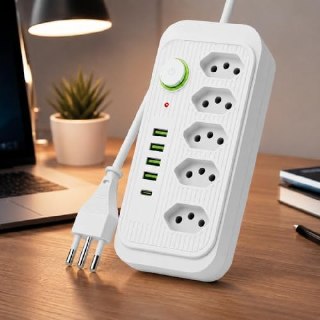 Extensão Elétrica com 5 Tomadas, 4 USB e USB-C 2500W Bivolt Branca
