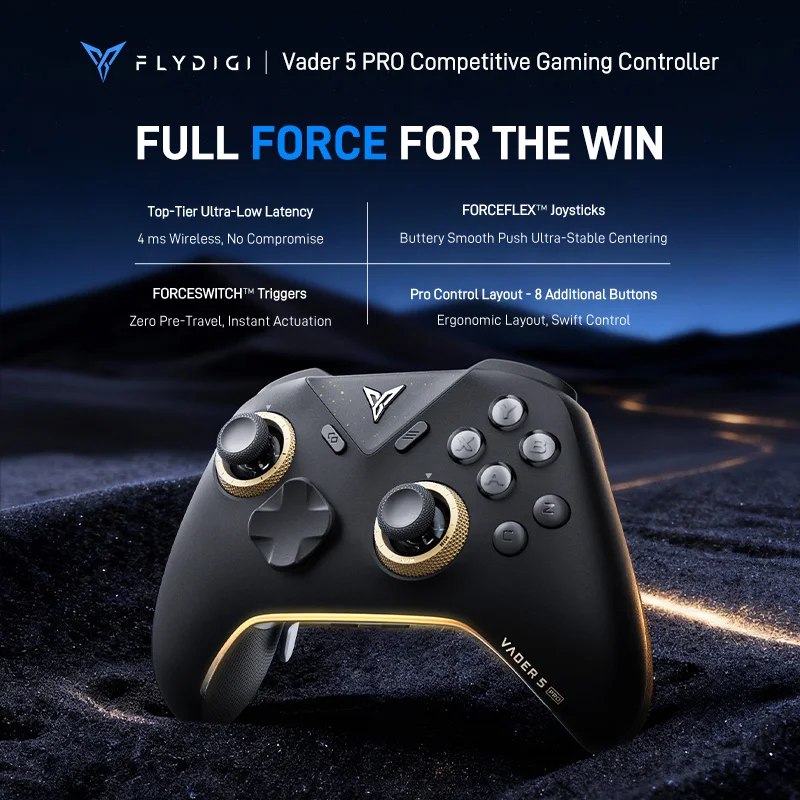 Controle Flydigi Vader 5 Pro na cor preta com detalhes dourados nos analógicos, exibindo o logo da marca e botões de ação em um cenário de deserto noturno.