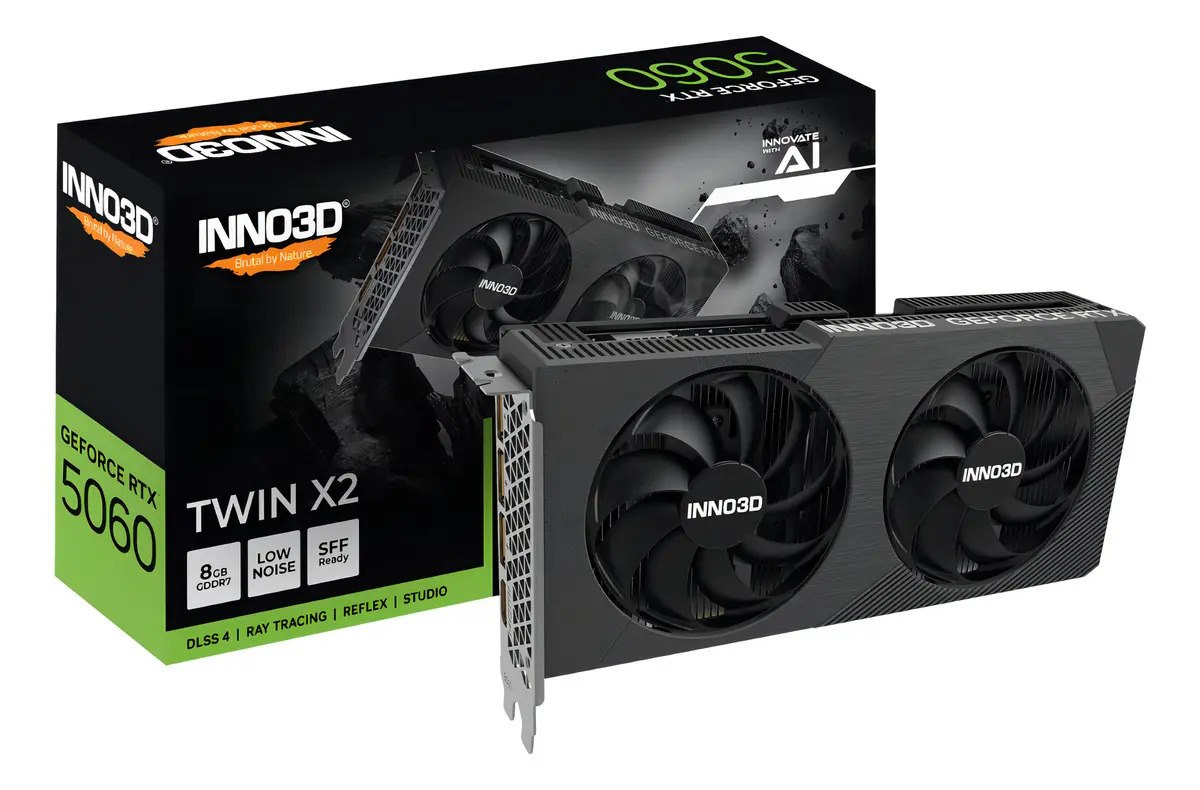 Placa de vídeo INNO3D GeForce RTX 5060 Twin X2 com duas ventoinhas pretas, ao lado de sua caixa original com detalhes em verde e preto.