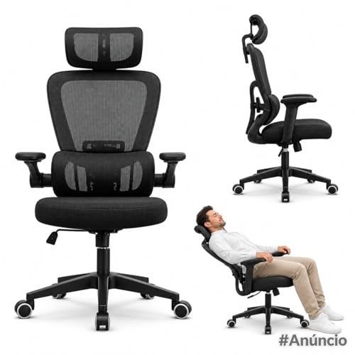 Cadeira de escritório ergonômica preta com encosto em malha, apoio de cabeça, braços ajustáveis e base giratória com rodízios