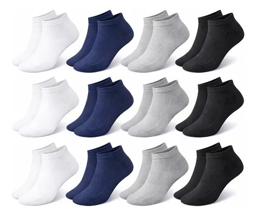 Pacote com 12 pares de meias masculinas cano curto, em tons neutros como branco, cinza e azul, empilhadas lado a lado
