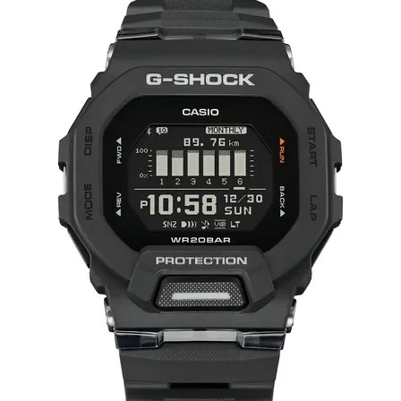 Relógio Casio G-Shock GBD-200 na cor preta exibindo informações de treino e data no visor digital
