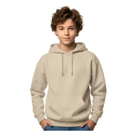 Menino vestindo blusa de moletom infantil lisa na cor bege com capuz e bolso canguru