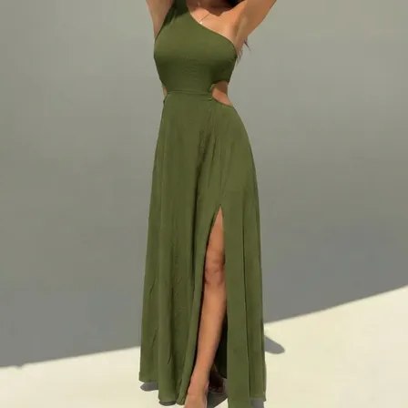 Vestido Longo Festa Militar com Fenda Lateral